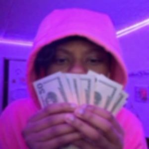 Meet your Posher, Danae